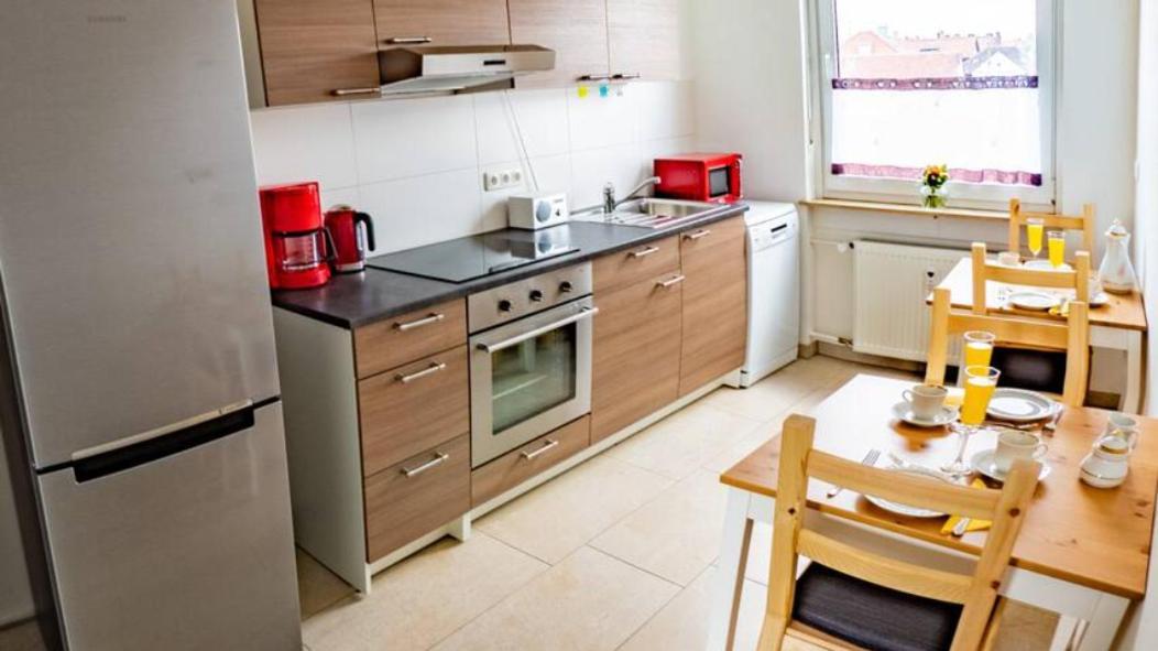 Eleonoras In Stadt Am Park Mit Balkon Inklusive Eigenen Parkplaetzen Vor Der Tuer Apartment *